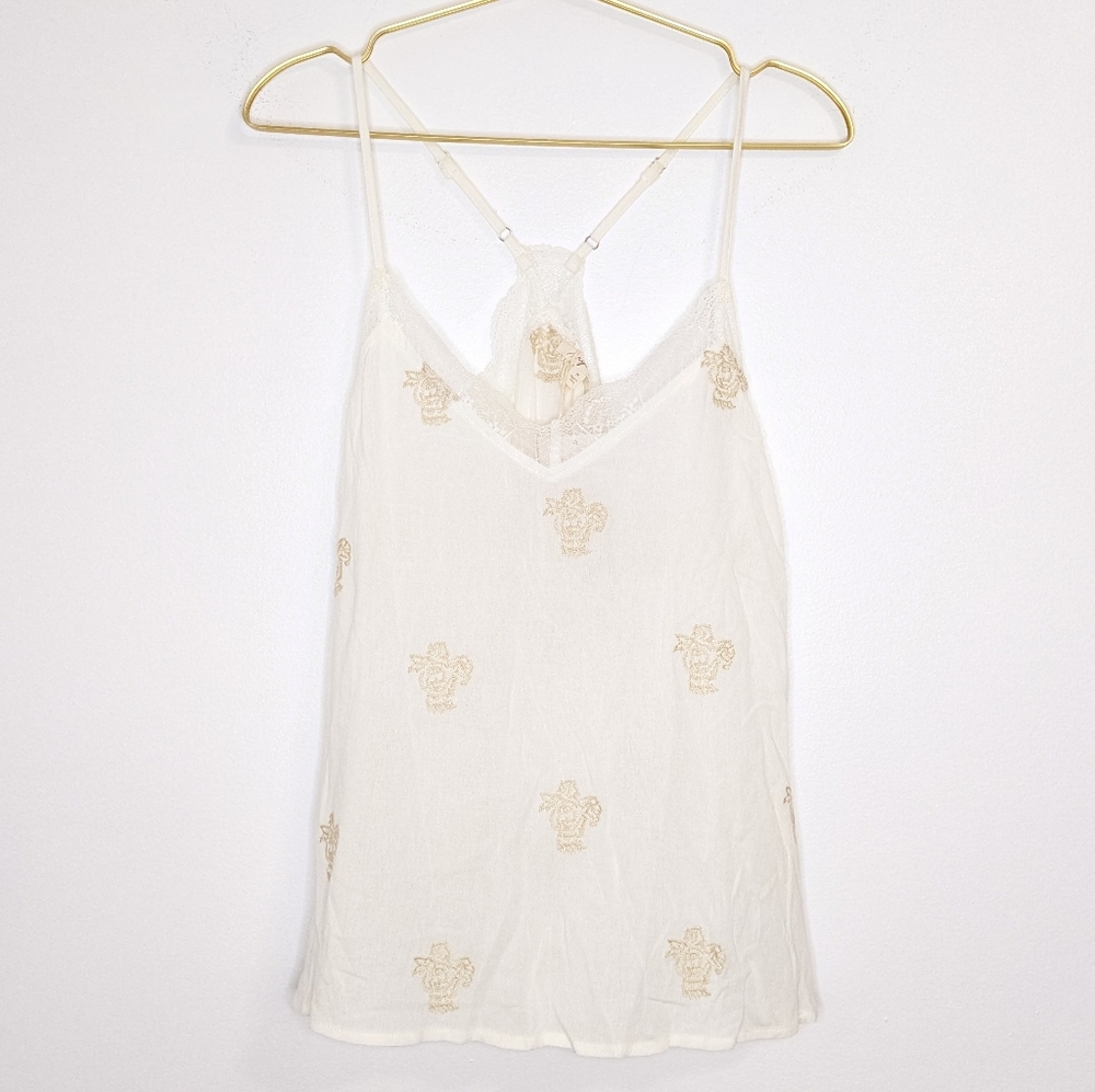 NWT Mystree Medium Ivory & Cream Embroidered Lace Lined V-Neck Camisole Top